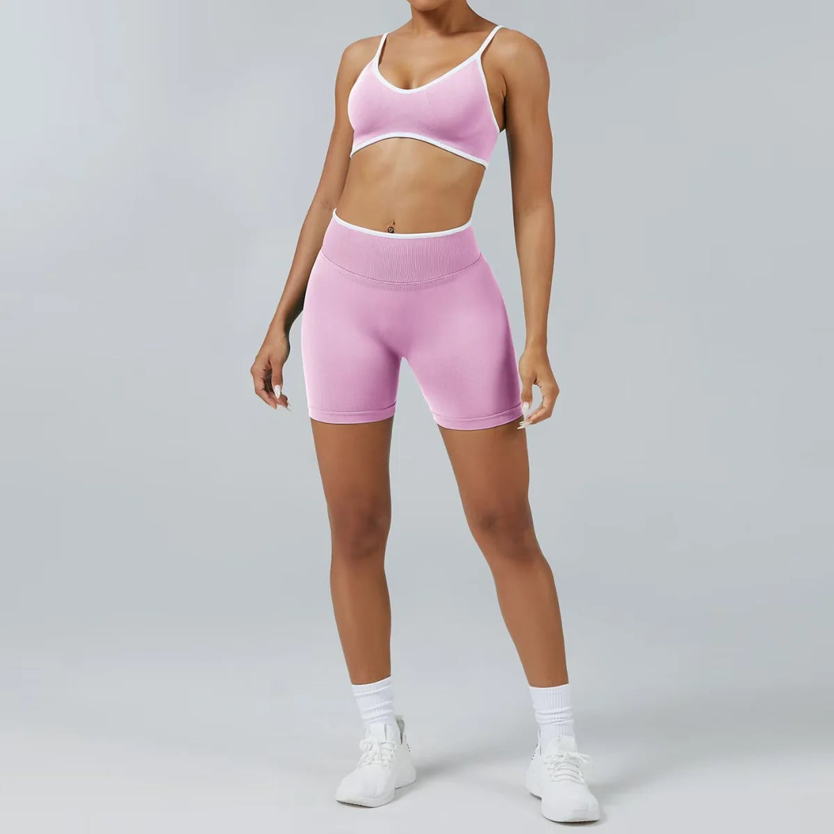 Conjunto Deportivo Seamless Short · Línea Contour - Mayoreo
