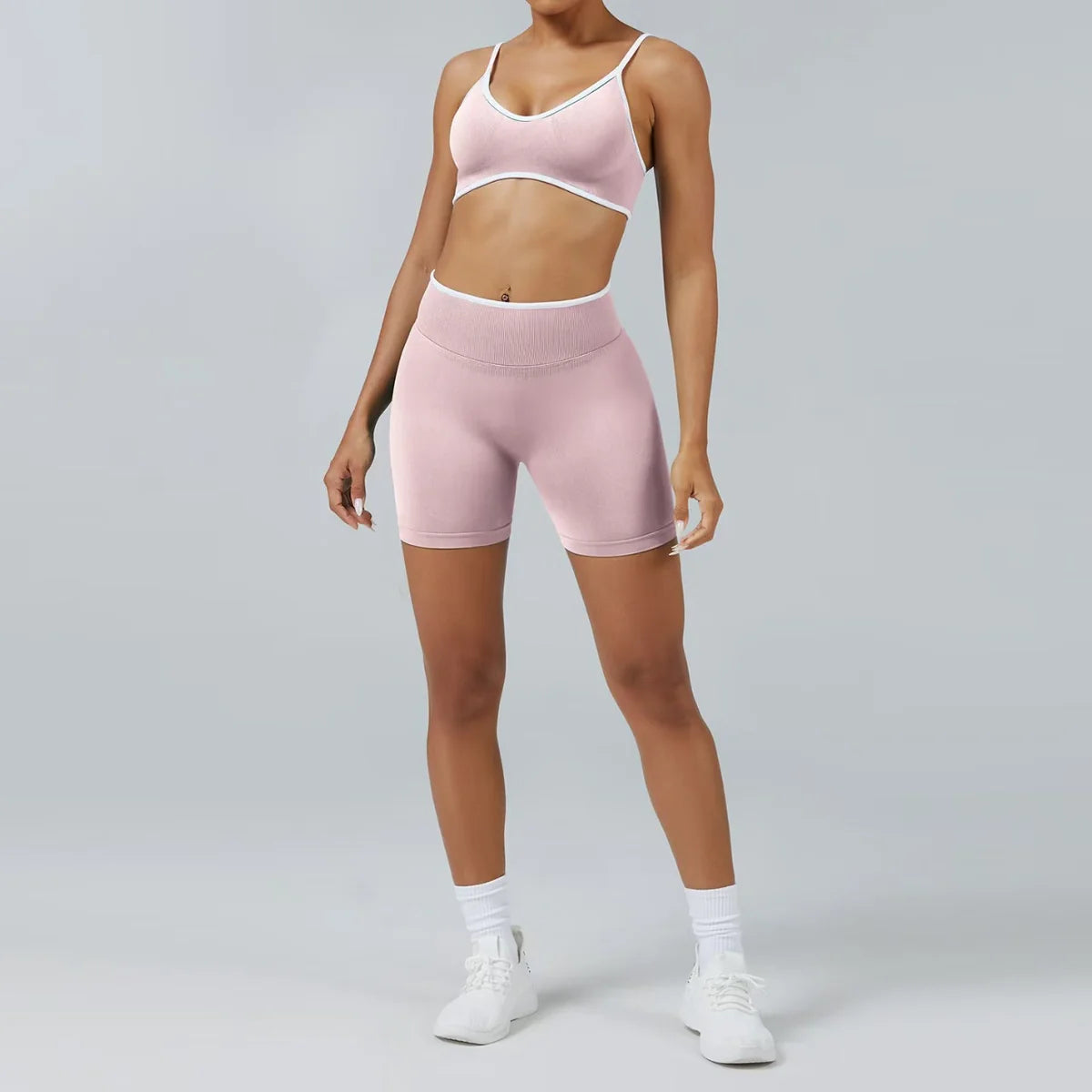 Conjunto Deportivo Seamless Short · Línea Contour - Mayoreo